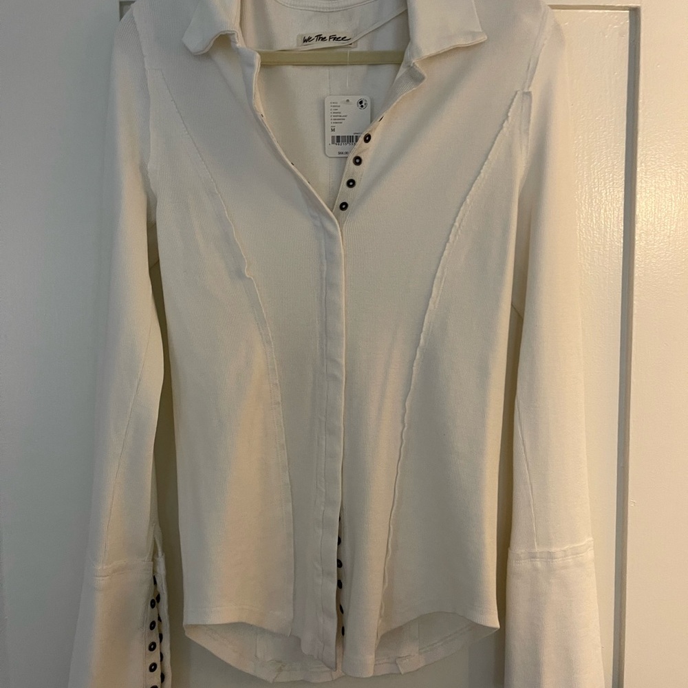 Free People We The Free white snap top - Picture 4 of 6